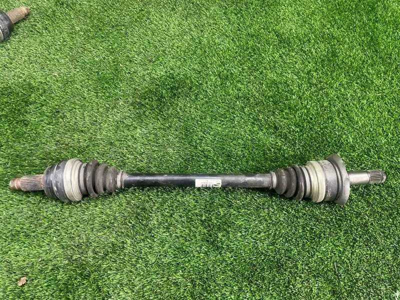 Привод колеса BMW 5 2011 33207630183 F10 N20B20, задний левый