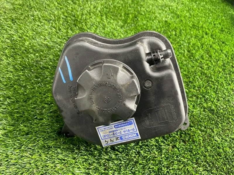 Бачок расширительный BMW X5 2010 17138621092 E70 N55B30