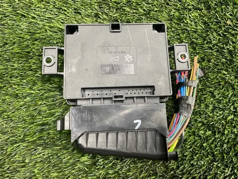 Блок управления стояночным тормозом BMW 5 2011 34436854856 F10 N20B20