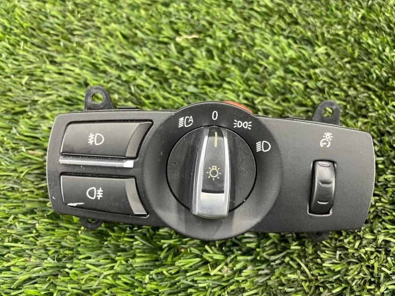 Блок кнопок света BMW 5 2011 F10