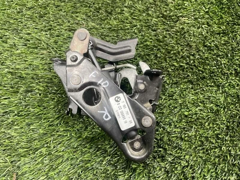 Замок капота Bmw 5 2011 51237183762 F10 N20B20, передний правый