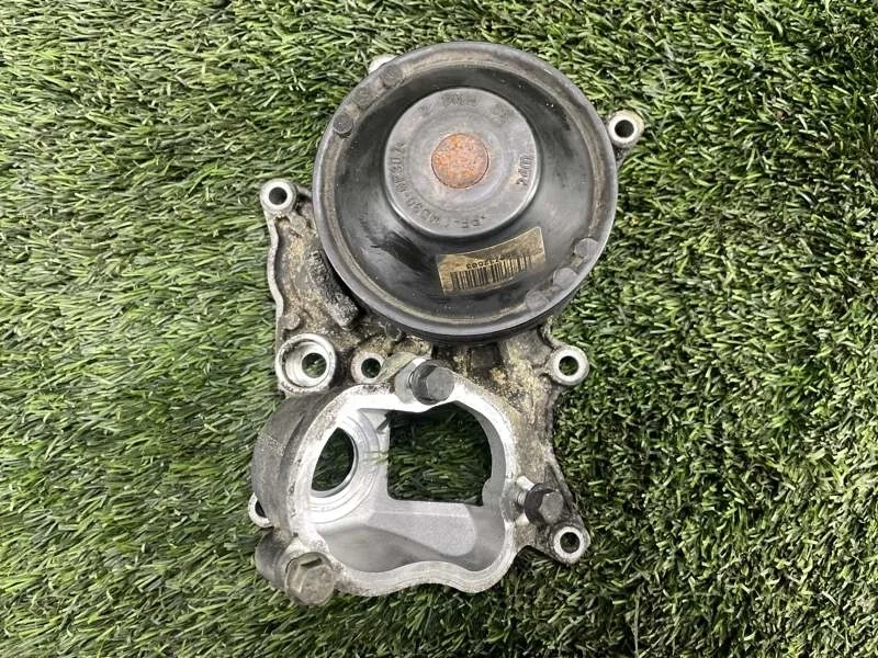 Помпа BMW 5GT 2013 F07