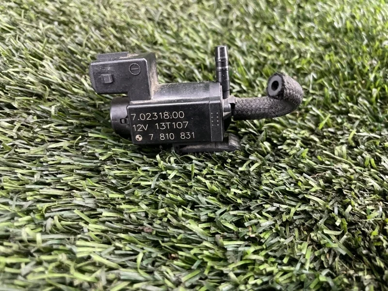 Клапан электромагнитный Bmw 5Gt 2013 11747810831 F07 N57D30