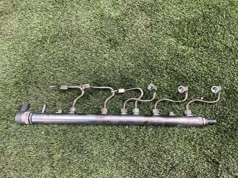 Топливная рампа Bmw 5Gt 2013 13537805423 F07 N57D30