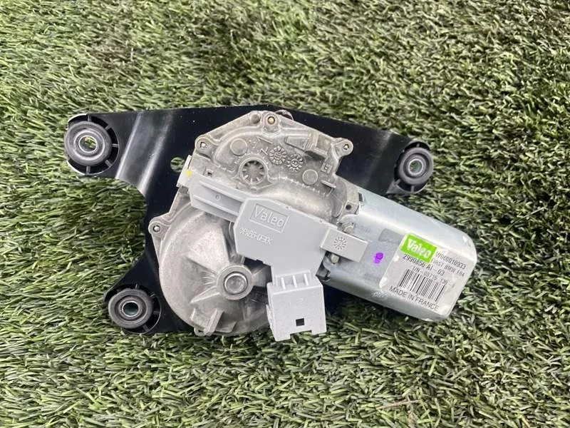 Мотор заднего стеклоочистителя BMW X1 2010 67632990856 E84 N52B30