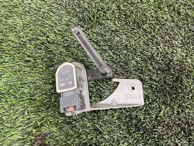 Датчик высоты дорожного просвета Bmw X1 2010 37146785206 E84 N52B30, передний