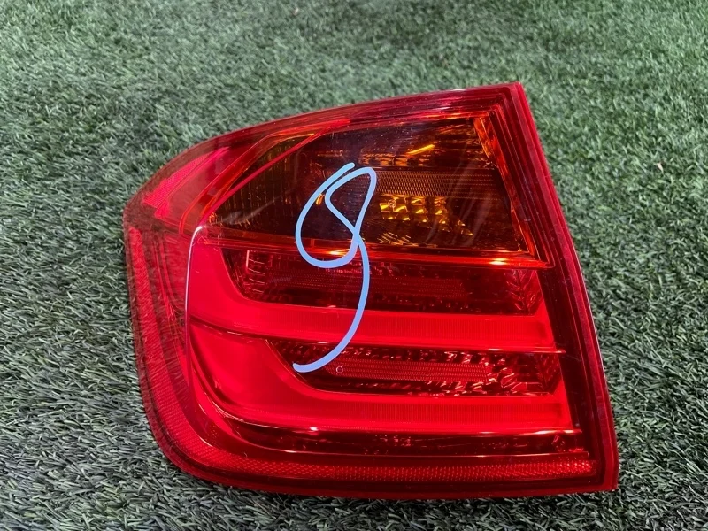 Фонарь BMW 3 2011 7259893 F30 N20B20, задний левый