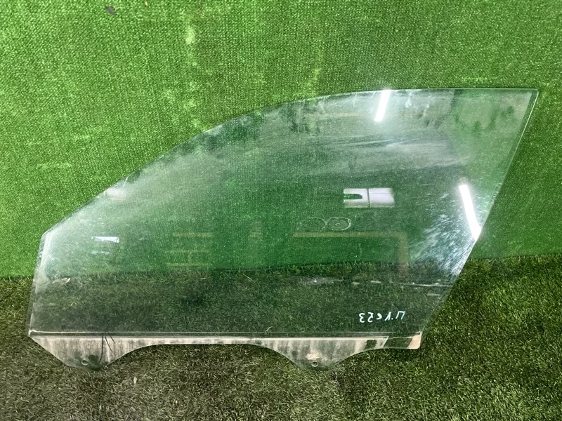 Стекло двери BMW X5 2005 51328402513 E53 M54B30, переднее левое