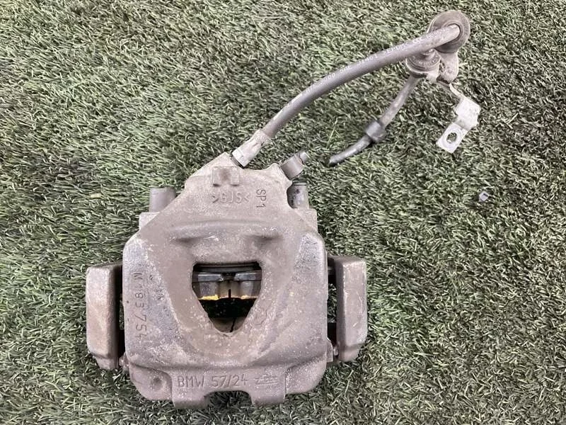 Суппорт тормозной Bmw X1 2010 34116778146 E84 N46B20BD, передний правый