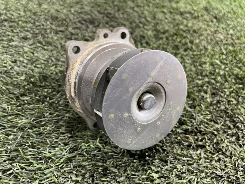 Помпа BMW X5 2005 E53