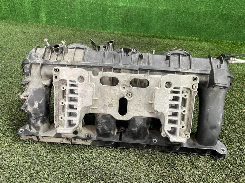 Коллектор впускной BMW 5 2012 F10