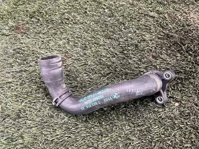 Патрубок системы охлаждения BMW 5 2011 11537603514 F10 N20B20