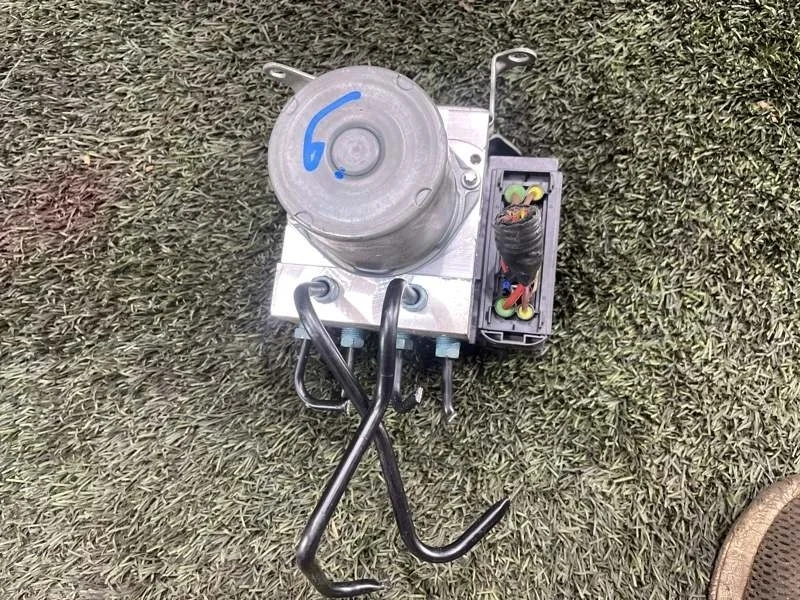 Блок ABS BMW X1 2013 34516856926 E84 N20B20A