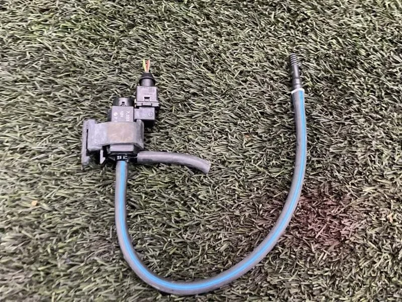 Клапан электромагнитный Bmw X1 2013 11747810831 E84 N20B20A