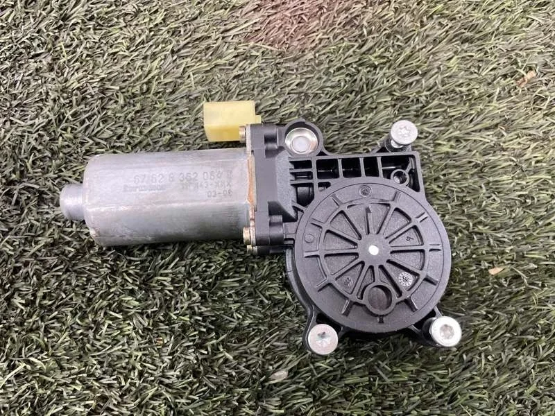 Мотор стеклоподъемника BMW X5 2003 E53