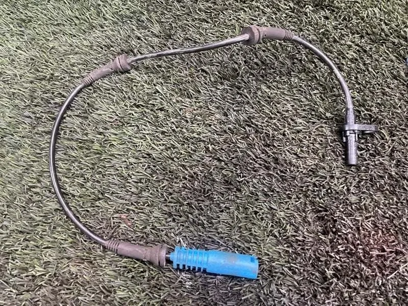 Датчик ABS BMW 5 2004 34526771702 E60 M54B30, передний