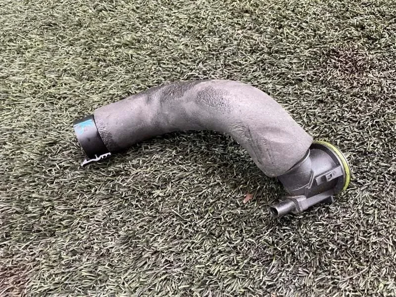 Трубка картерных газов Bmw 5 2013 11127588417 F10 N20B20A