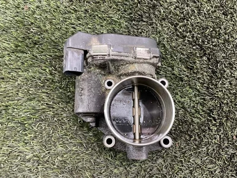 Дроссельная заслонка Bmw 7 2011 13547555944 F01 N63B44, правая