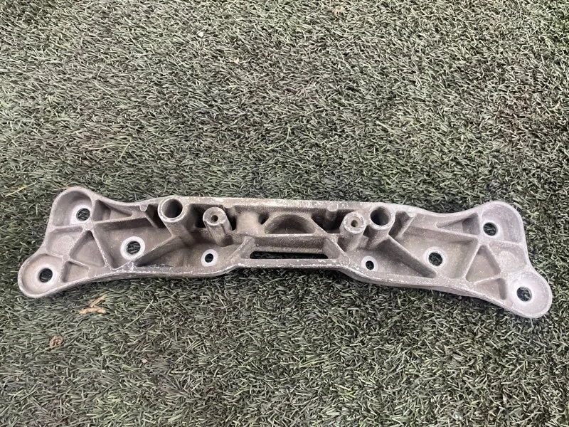 Кронштейн АКПП BMW 5 2000 22321092477 E39 M52B25TU