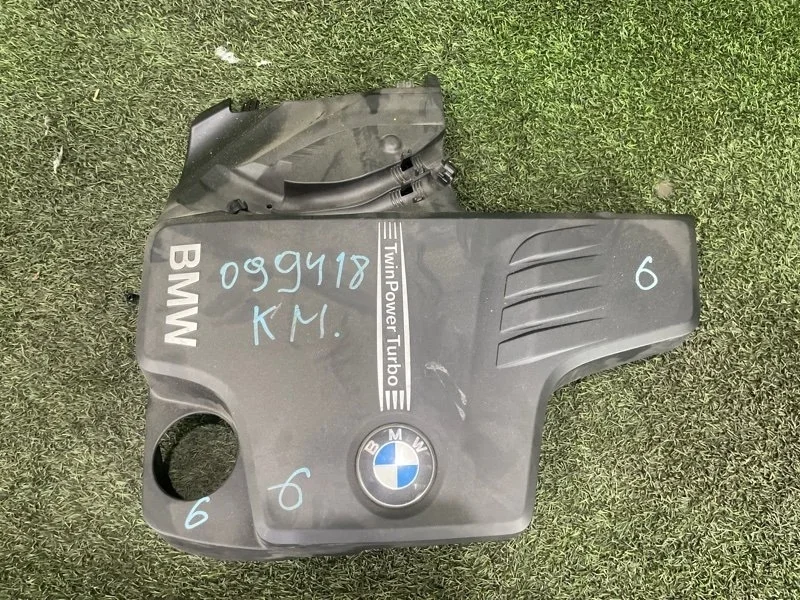 Декоративная крышка двигателя BMW X1 2013 11127589053 E84 N20B20A