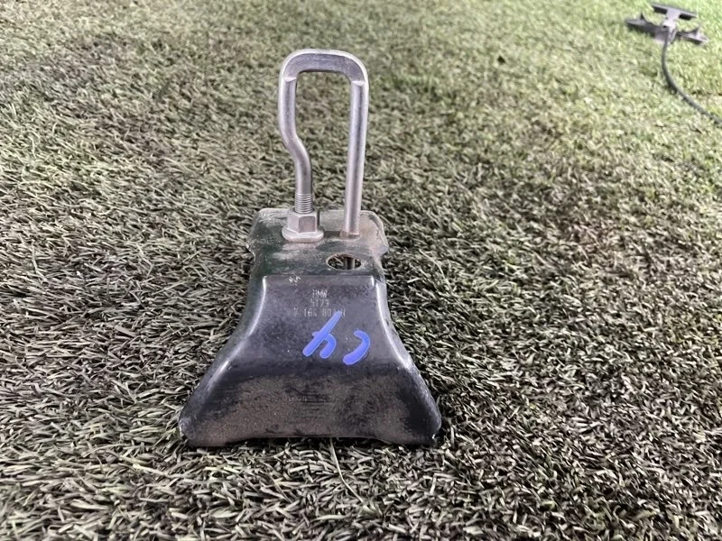 Замок капота BMW X5 2012 51237164802 E70 N55B30, правый