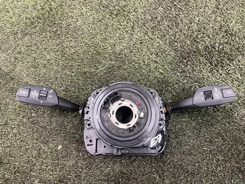 Блок подрулевых переключателей BMW 3 2010 e90