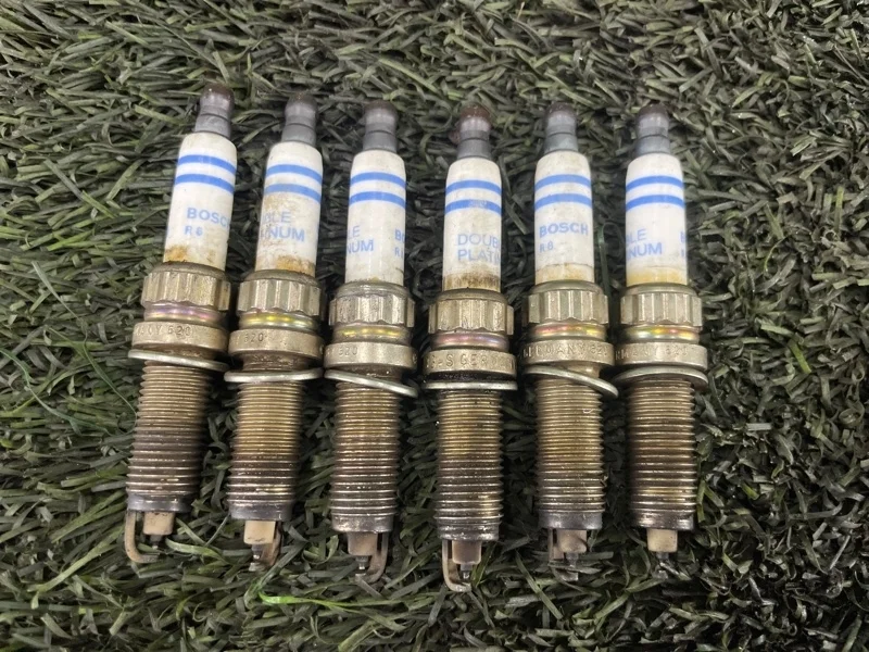 Свеча зажигания Bmw X5 2012 06H905601A E70 N55B30