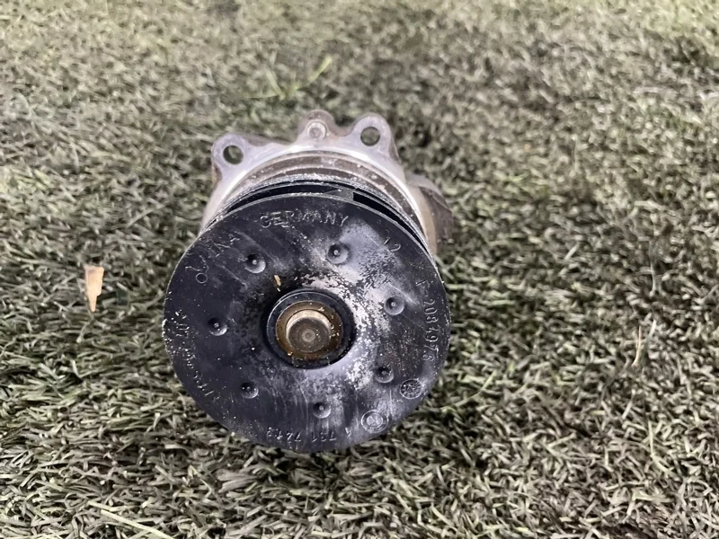 Помпа BMW X5 2006 E53