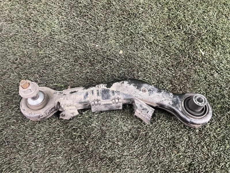 Рычаг подвески верхний BMW X5 2006 33326770859 E53 M54B30, задний левый