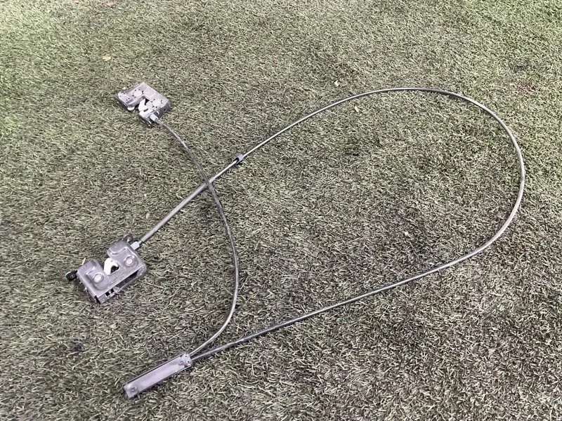 Замок капота BMW 6 2005 51237115229 E63 N62B48