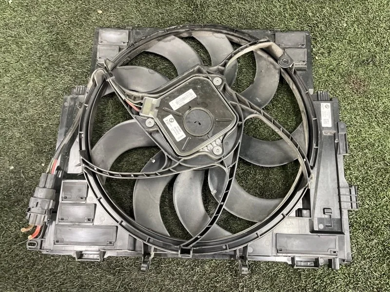 Вентилятор охлаждения радиатора BMW 5 2015 17427647652 F10 N55B30