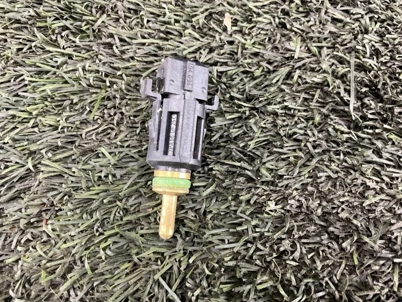 Датчик температуры охлаждающей жидкости Bmw 5 2005 13621433077 E60 N52B25