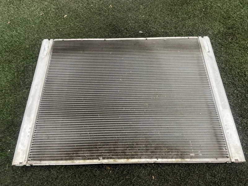 Радиатор охлаждения двигателя BMW 5 2008 17117534914 E60 N52B30