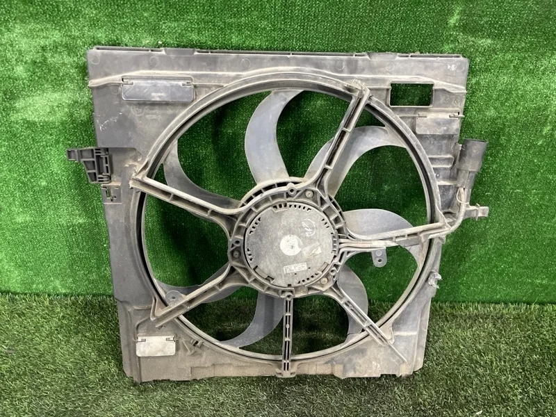 Вентилятор охлаждения радиатора BMW X5 2009 5605711 E70 N52B30