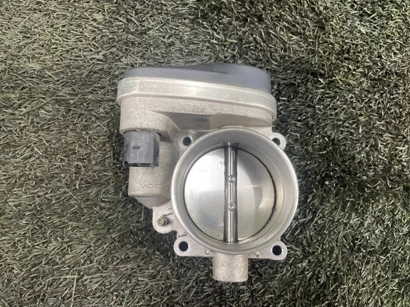 Дроссельная заслонка BMW X5 2001 13547502445 E53 M54B30