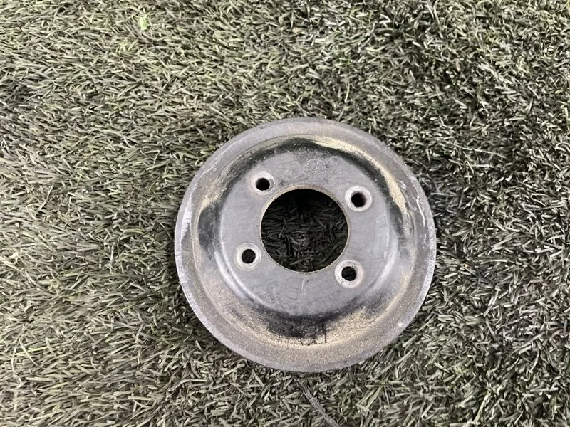 Шкив помпы BMW X5 2006 E53