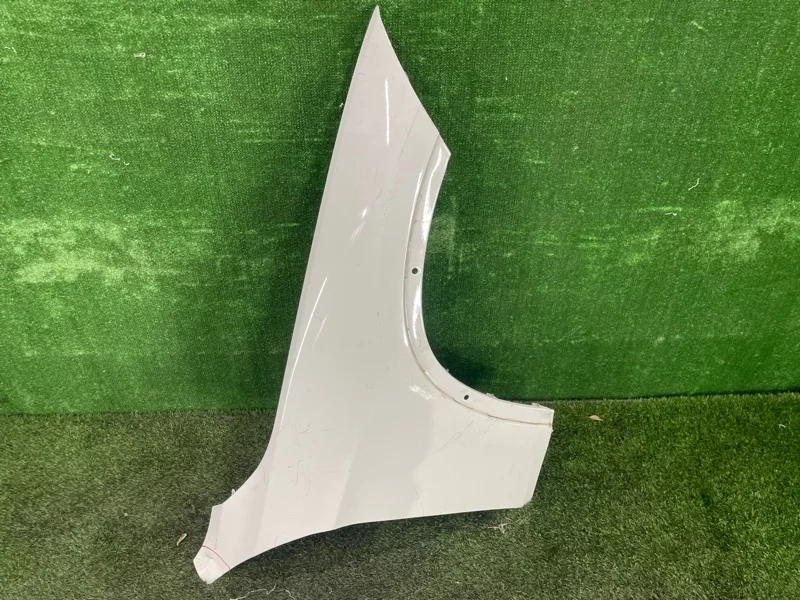 Крыло BMW X1 2012 41002993156 E84 N20B20, переднее правое