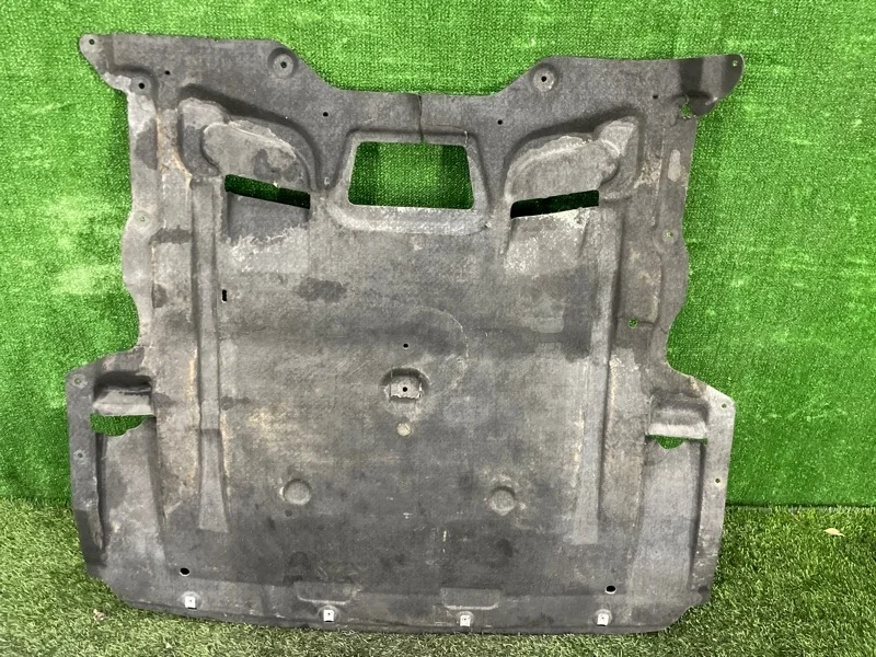 Защита днища кузова Bmw 5 2013 51757185113 F10 N20B20