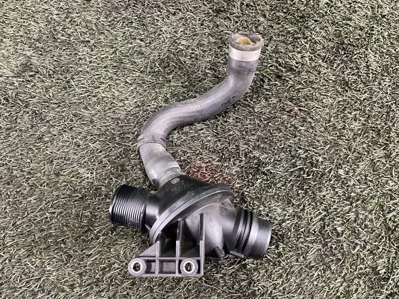 Термостат BMW X1 2012 E84