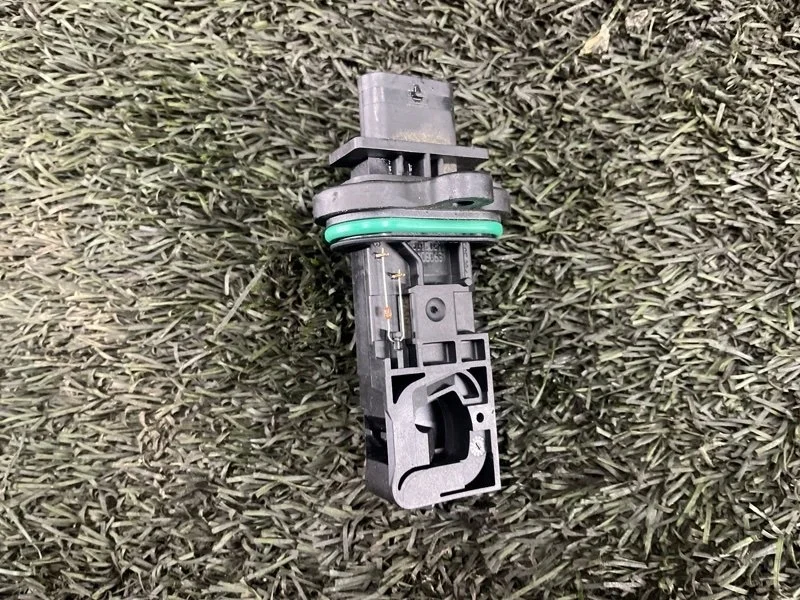 Датчик массового расхода воздуха Bmw 7 2012 13627566990 F01 N63B44