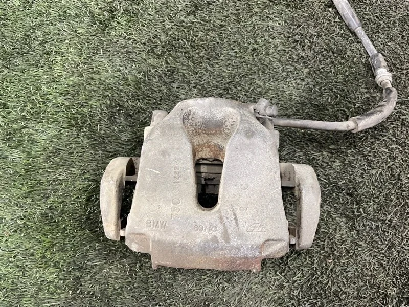 Суппорт тормозной BMW X5 2009 34116776784 E70 M57D30, передний правый