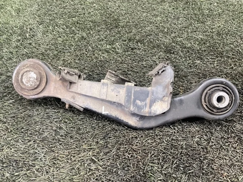 Рычаг подвески верхний BMW X5 2006 33326770859 E53 M54B30, задний левый