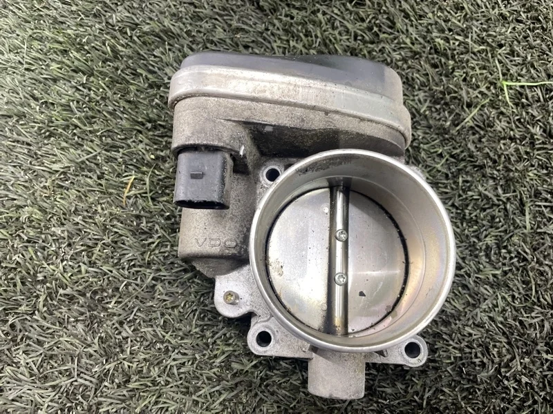 Дроссельная заслонка BMW X5 2006 13547502445 E53 M54B30