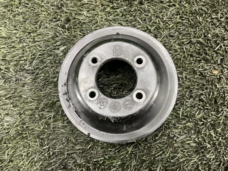 Шкив помпы BMW 5 2004 E60