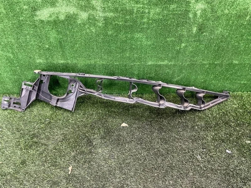 Полка крыла BMW X5 2012 51657157989 E70 N55B30, передняя левая