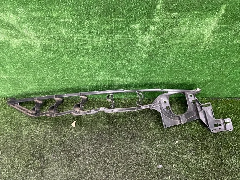 Полка крыла BMW X5 2012 51657157990 E70 N57D30, передняя правая