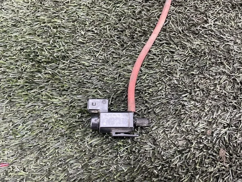 Клапан электромагнитный Bmw 3 2014 11747810831 F30 N47D20