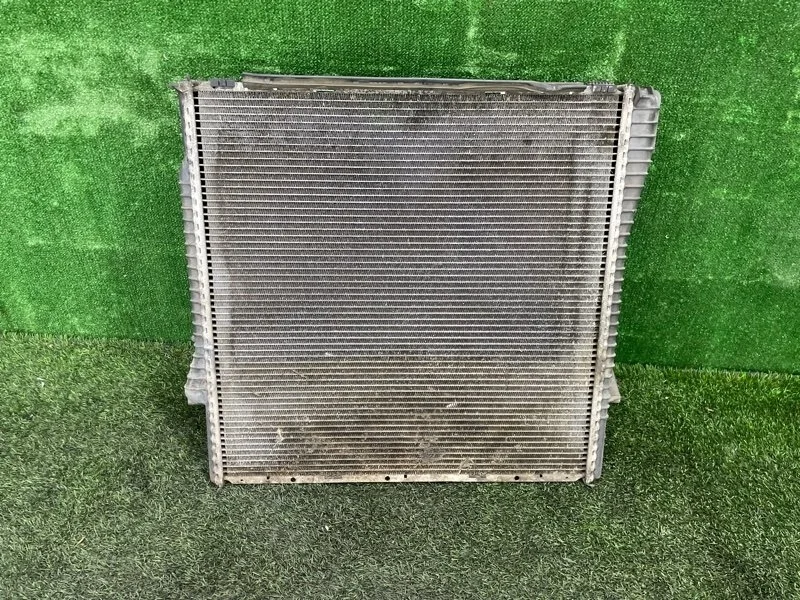 Радиатор охлаждения двигателя Bmw X5 2004 7543347 E53 N62B44