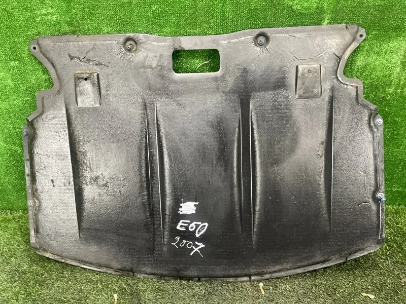 Защита днища кузова BMW 5 2008 51717033761 E60 N52B30