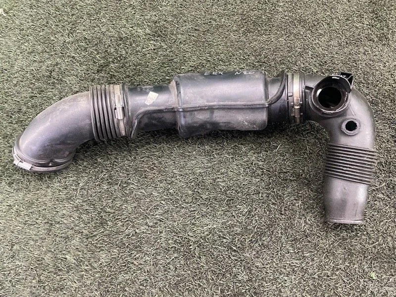 Патрубок воздушного фильтра BMW X1 2013 13717632501 E84 N20B20A